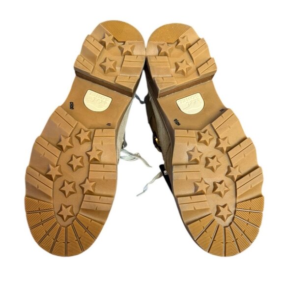 SOREL Joan Now Size 11 Lace-Up Suede Lug Sole Platform Booties Taupe - Picture 9 of 11